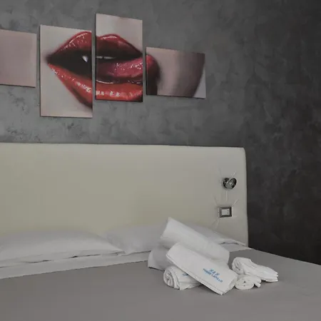 לינה וארוחת בוקר Il Molo 3*