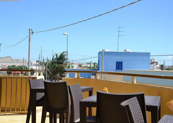 לינה וארוחת בוקר Il Molo 3*