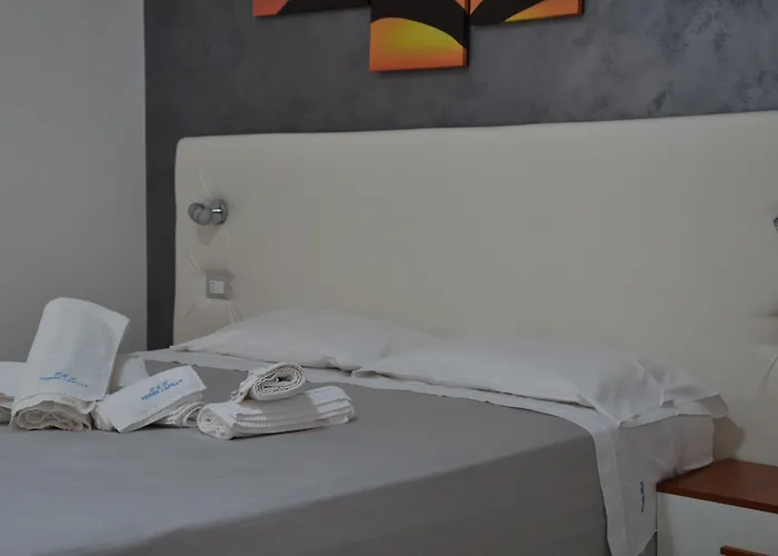 Il Molo לינה וארוחת בוקר טורה לפילו